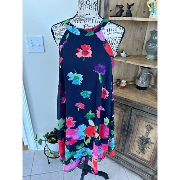 Betsey Johnson Halter Neck Floral Print Dress - Flowy - Picture 5 of 11